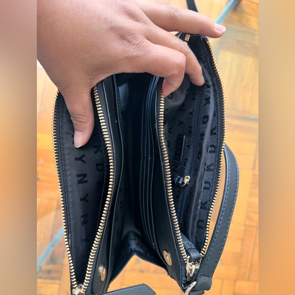 DKNY bag black new - Picture 7 of 10